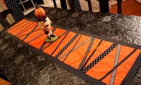 Ribbon Table Runner Tutorial Benefit Auction Halloween Table Runners Halloween Ribbon Halloween Quilt Patterns