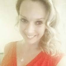 Deanna May's Instagram, Twitter & Facebook