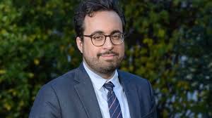 Avenir de la TNT remis en cause : Mounir Mahjoubi se veut rassurant