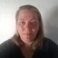 Ivy Pedersen's Instagram, Twitter & Facebook