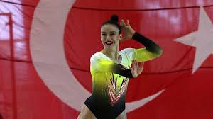 Jimnastik dışında hangi sporlarla ilgileniyorsun? Ayse Begum Onbasi Kimdir Ayse Begum Onbasi Kac Yasinda Nerelidir Iste Basarilari Aspor