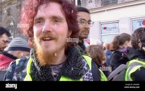 Yellow vest protest hi-res stock photography and images