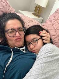 Karla Emerson's Instagram, Twitter & Facebook