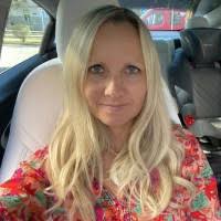 40+ "Karin Gold" profiles