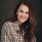 Anna Broadhead's Instagram, Twitter & Facebook