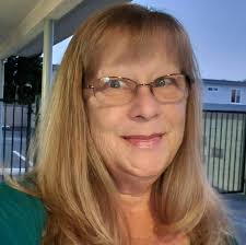 Leslie Lynn Chase (@leslie.urbanik) • Facebook