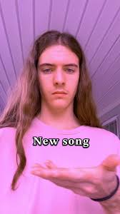 New song out now whaaaattt #originalmusic #newmusic #indiemusic #altrock