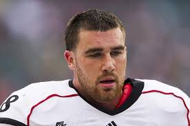 Travis kelce was born on october 5, 1989 in westlake, ohio. Travis Kelce Chiefs Rookie Te Placed On Injured Reserve