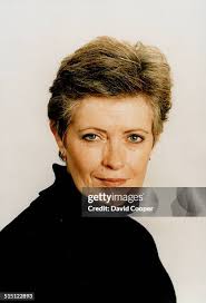 14 Lynda Hurst Stock Photos, High-Res Pictures, and Images