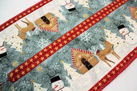 Snowmen Quilted Table Runner Gingerbread Houses Christmas Table Runner Quilt Quiltsy Handmade Patch Handmade Table Runner Snowman Quilt Quilted Table Runners