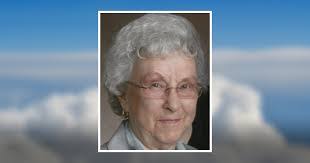 Glenna Hendricks's Instagram, Twitter & Facebook