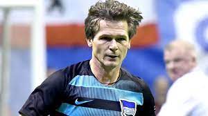 He is coach of the vfl bochum ii team tags: Interview Ex Herthaner Dariusz Wosz Wir Sind Nicht Von Ungefahr Dritter Geworden Rbb24