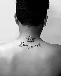 Recently geometric shapes and dots have become big in tattoo designs. 30 Brilliant Name Tattoo Ideas For Men And Women Men S Style