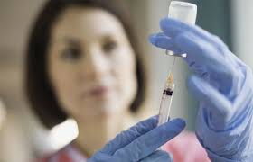 Lors d'un traitement à la cortisone il est cependant faux de dire que la cortisone fait systématiquement grossir car la prise de poids est surtout dûe à un traitement long et à un dosage. Infiltration De Cortisone Effets Secondaires Et Precautions A Prendre Sante Orthopedique