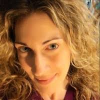 Deanna Shackelford's Instagram, Twitter & Facebook