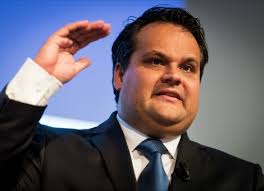 Kpn wil voormalig minister van financiën jan kees de jager benoemen tot nieuwe financieel topman. Jan Kees De Jager Kiest Voor Een Baan Met Een Hoog Salaris En Hoog Struikelrisico