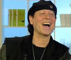 Let's welcome our new members! Lance Zimmer, Bo Gardner, Eric Lansdowne,  Arthur Donald Klaho, Tshëpø Jñr, Zaklin Follie