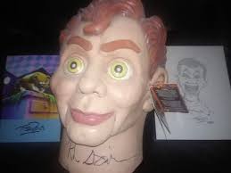 The original illustrations for R.L. Stine's Goosebumps were created by Tim  Jacobus, an American artist and illustrator who worked to create the cover  imagery between 1992 and 2000. He is best known