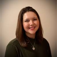 Amanda Helzer's Instagram, Twitter & Facebook