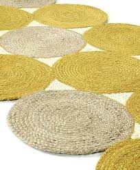 Auf langlebiges, zeitloses material und schaffen so einen gelungenen twist zwischen trend und komfort. Teppich Kool Aus Jute Raum Concept Store