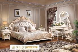 Set Tempat Tidur Mewah Klasik Turkey Terbaru Ofeliya Dkayou Furniture Indonesia Kamar Tidur Mewah Set Kamar Tidur Kamar Tidur
