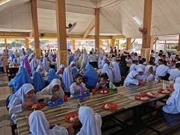 Sk taman seri rampai merupakan salah sebuah sekolah subsidi oleh kerajaan malaysia. This Kedah School Canteen Looks Like It Belongs In A Hotel The Food Costs Less Than Rm2 Nestia