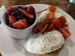 The only times the crew entered the house at all were to turn on lamps for the proper. Cherry Street Kitchen Tulsa Menu Preise Restaurant Bewertungen Tripadvisor