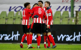 Обзор матча чемпионата нидерланд псв — аз. 1gagetn1swqfhm