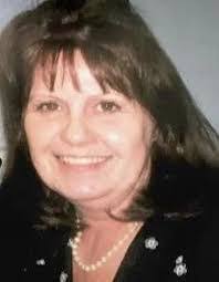 Cathy Healy's Instagram, Twitter & Facebook