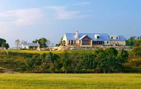 Pin By Kim B On Ideas For The New Home Hill Country Homes Country House Plans Country Home Exteriors