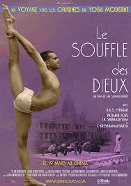 Laurent'in gözü annesinden başkasını görmemektedir. Le Souffle Des Dieux Film 2013 Allocine