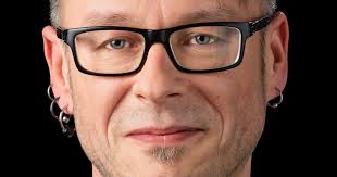 Biografisches: Carsten Schatz (MdA)