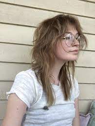 Shaggy Haircut For The Lazy Lady Grunge Hair Hair Styles Mullet Hairstyle