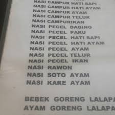 Menurutnya, kondisi ini terjadi akibat pasokan doc final stock yang berlebih atau oversupply. Warung Ponorogo Nasi Pecel Nasi Rawon 1 Tips Dari 18 Pengunjung