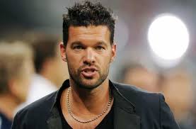 Jun 30, 2021 · former germany stars lukas podolski and michael ballack have hammered joachim low's side after they crashed out of euro 2020 with defeat to england. Michael Ballack Vole Au Secours De Son Club Formateur Allemagne Chemnitzer Fc Sofoot Com