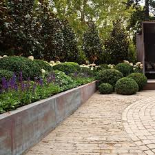 Ifg Show Garden 2014 Melbourne Utilizing Luca Filetti Porphyry Garden Design Garden Landscape Design