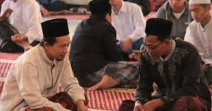 (2) yang menguasai sekalian manusia, (3) tuhan yang berhak disembah oleh sekalian manusia, (4) dari kejahatan pembisik penghasut yang timbul tenggelam, (5) yang melemparkan bisikan dan. Doa Mengunci Diri Dari Gangguan Semua Makhluk Allah Termasuk Corona Bayt Al Quran