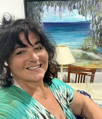 Sandy Neumann's Artwork Beach Hideaway in ArtResin Community