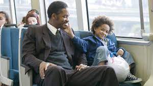 فيلم رائع من بطولة الفنان ويل سميث و مينا مسعود وهو ممثل من اصول مصرية. The Pursuit Of Happyness Netflix