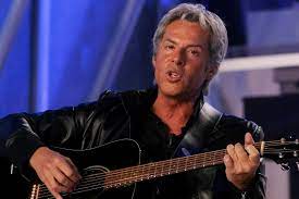 Chi è il figlio di claudio baglioni? Claudio Baglioni Chi E La Moglie Del Cantante Eta Figli Foto