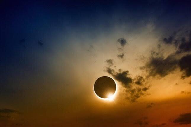 اليوم ظلام كامل ببعض المناطق.. موعد الكسوف الكلي للشمس في مصر.. اعرف هيحصل امتى – الأسبوع