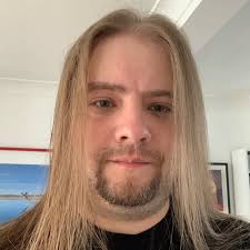 Thoroughly amused by Americans not recognising Jurgen Klopp and discussing  the 'new Trivago guy'