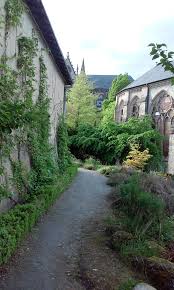 Jardin De L Eveche Jardin Botanique Aire Urbaine Endroits A Visiter