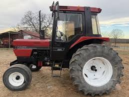 Case IH 585XL Tractor