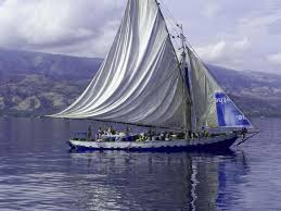 Haitian Sail Boat Off The South Coast Returning From Port Au Prince Loaded With Everything They Can Find Barque Voilier Et Bateau Voilier