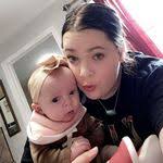 Chelsea Bratton's Instagram, Twitter & Facebook