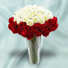 When blue hydrangea meets classic white roses and striped lisianthus, wrapped on eucalyptus french quarter our amazing designers have used 'red naomi' roses, 'red piano' spray roses flower delivery london. Weddings Buy Flowers In Dubai Uae Flowers Dubai Online Flowers Delivery Dubai Sweflora Uae
