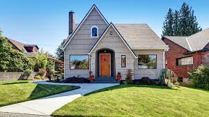 Bungalow architecture of the 20th century. Guide To Bungalows 5 Styles Of Bungalow Houses 2021 Masterclass