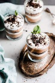 Bailey S Chocolate Mousse Parfaits Blue Bowl Recipe Chocolate Parfait Chocolate Mousse Parfait Recipes