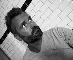 LE NON-ART CONTEMPORAIN : PETIT, Victor: Amazon.co.uk: Books